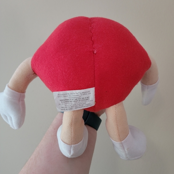 M&m red plush 2013 - Picture 2 of 8